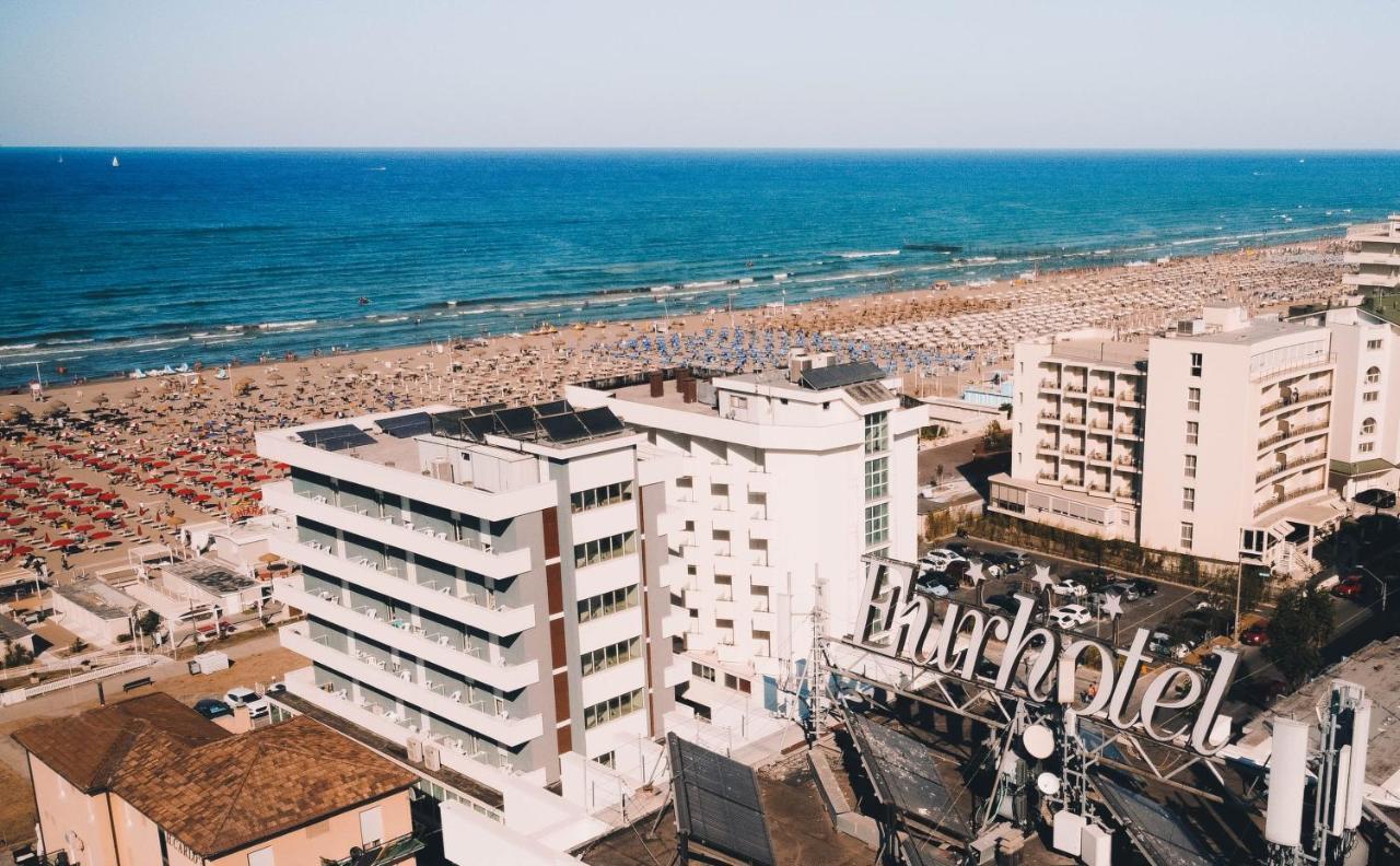 Eurhotel Rimini Bagian luar foto