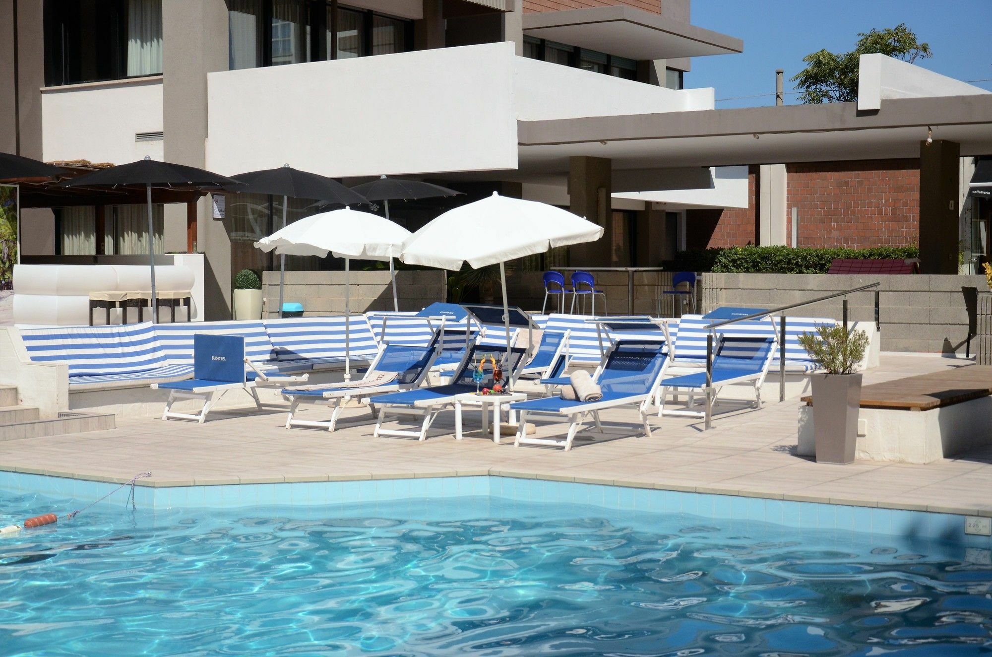 Eurhotel Rimini Bagian luar foto